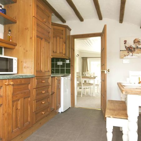באלה Bwthyn Bach Holiday Cottage מראה חיצוני תמונה